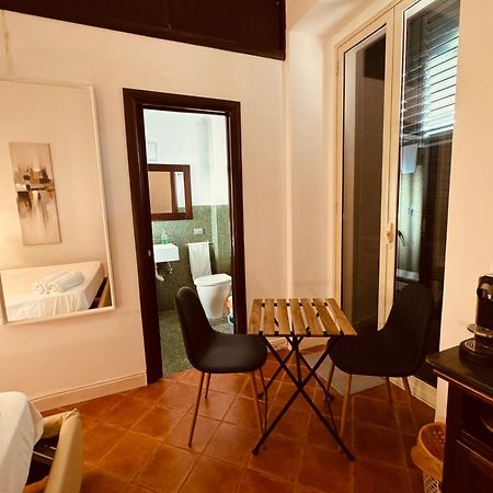 Swim Apartment Fronte Mare Catánia Buitenkant foto